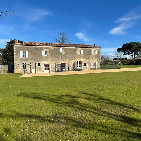 Vendeen Avec Jardin - 6 Pers. - Fr-1-426-605 *