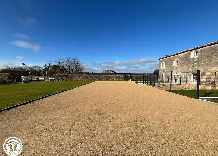 Vendeen Avec Jardin - 6 Pers. - Fr-1-426-605 * La Gaubretiere